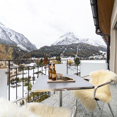 Chasa Capricornin Apartment Scuol Ngoại thất bức ảnh