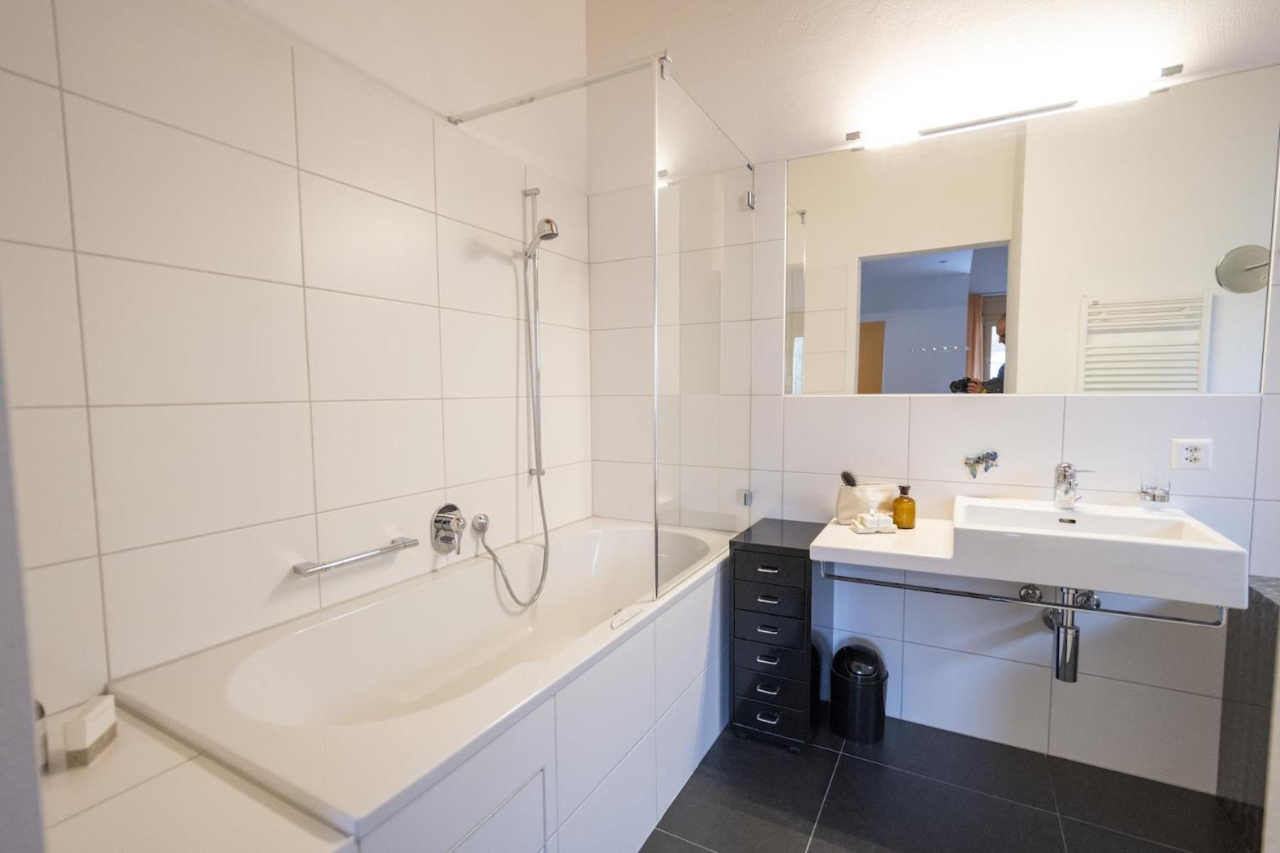 Chasa Capricornin Apartment Scuol Ngoại thất bức ảnh
